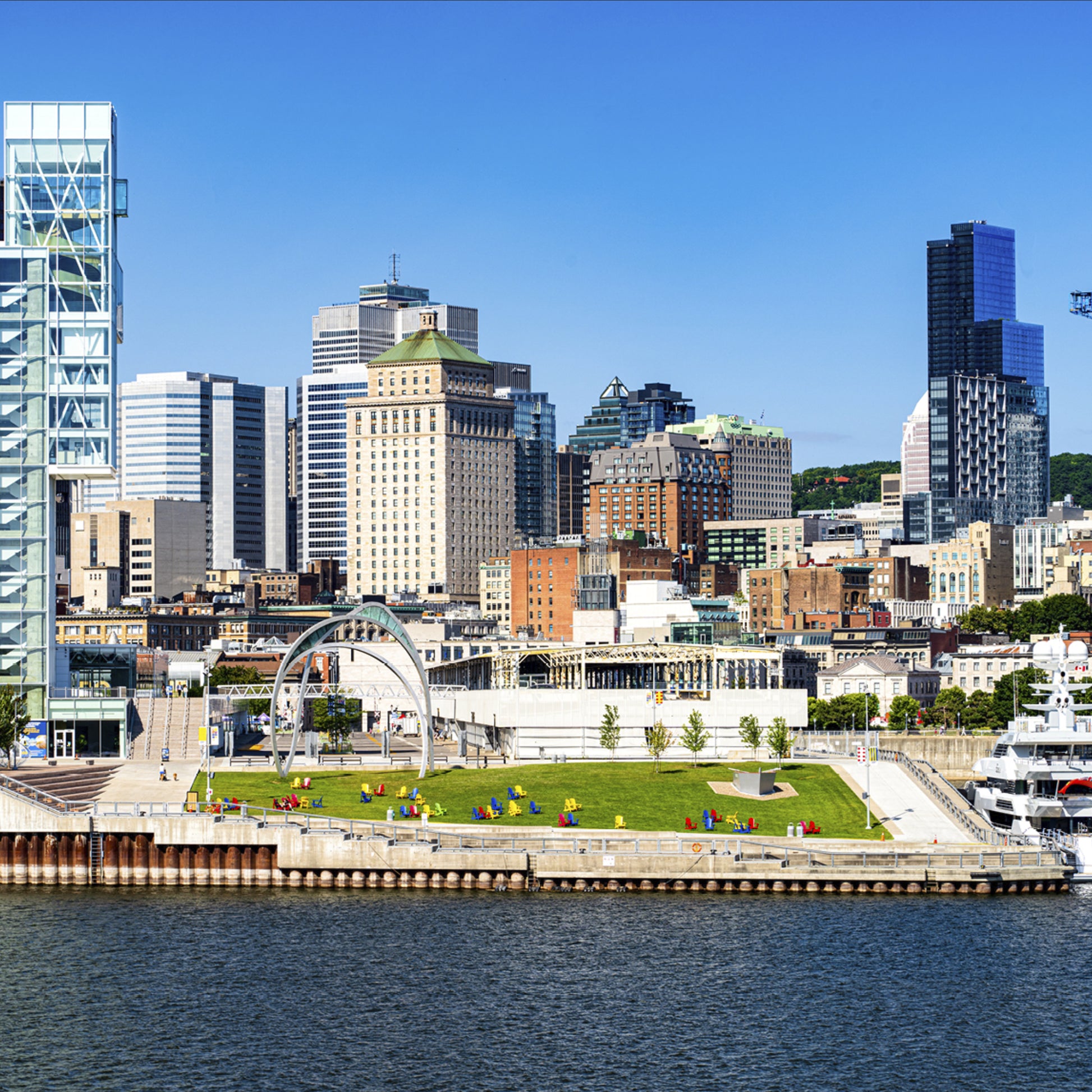 2027 Montreal bilingual wall calendar featuring Montreal photography by John Morris
